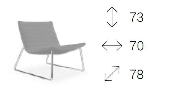 Monet Poltrona base a 4 gambe cromo coniche rivestimenti tessuto Angel class 1 IM
